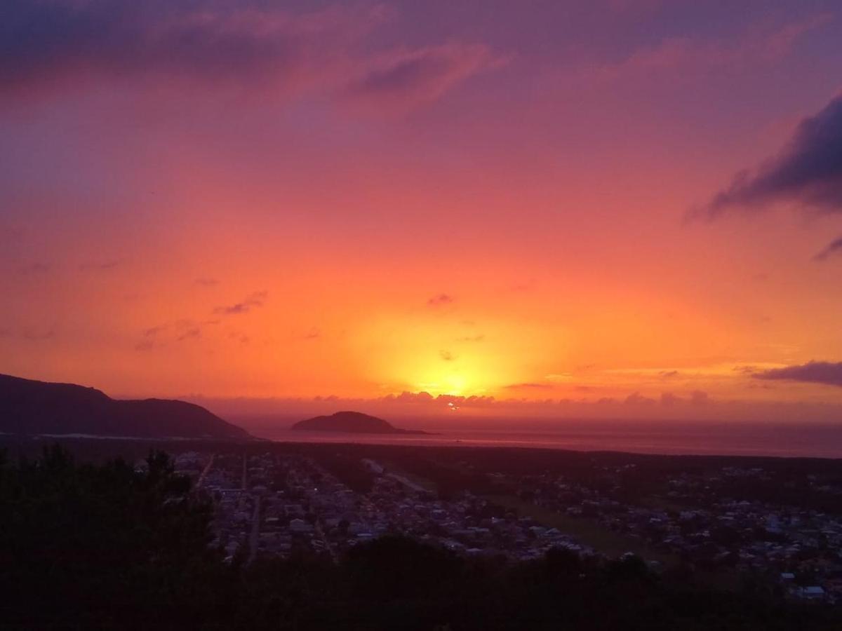 Good Vibes Com Jacuzzi E Vista O Mar Chacarailhadamagia Holiday home *