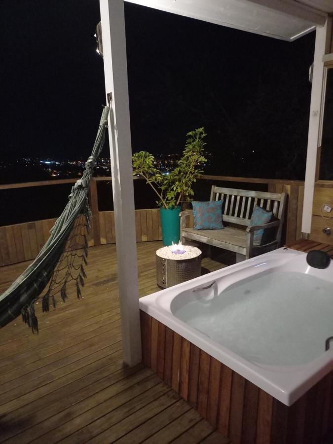Good Vibes Com Jacuzzi E Vista O Mar Chacarailhadamagia Сasa de vacaciones Florianópolis